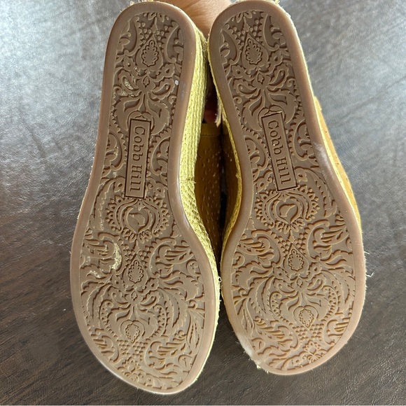 Cobb Hill Amber Camel Yellow Cutout Erika Leather Slingback Wedge Sandals Sz 8 - Picture 3 of 16